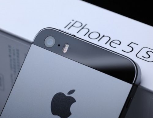iPhone 5S陷隐私门：没电关机也能追踪用户