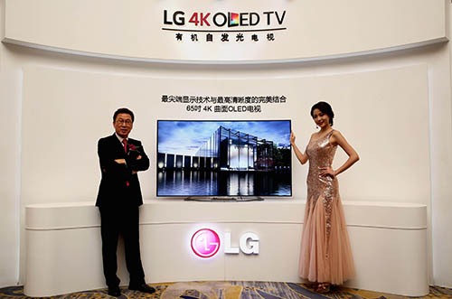 4K+OLED巔峰科技 LG 4K曲面OLED電視中國首發