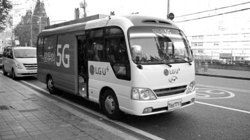 采用华为技术的运营商LG U+在首尔测试5G。